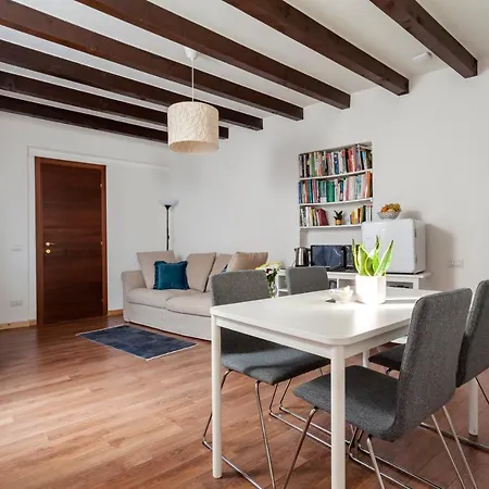A Central Quiet Place In Verbania Exterior photo