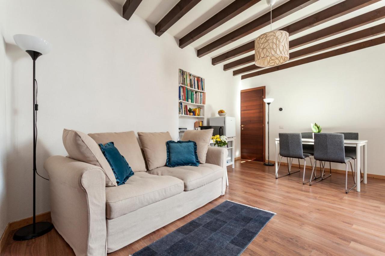 A Quiet Place In Apartment